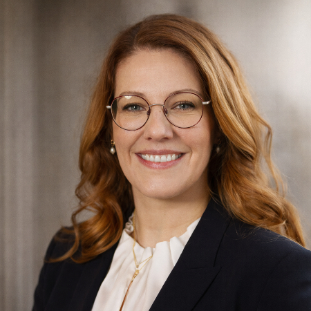 Rechtsanwältin Timea-Beatrix Erdei