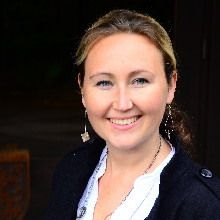 Frau Ivonne Peupelmann