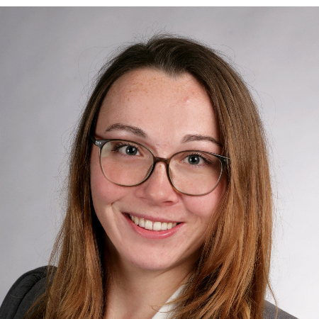 Frau Jessica Wieshuber
